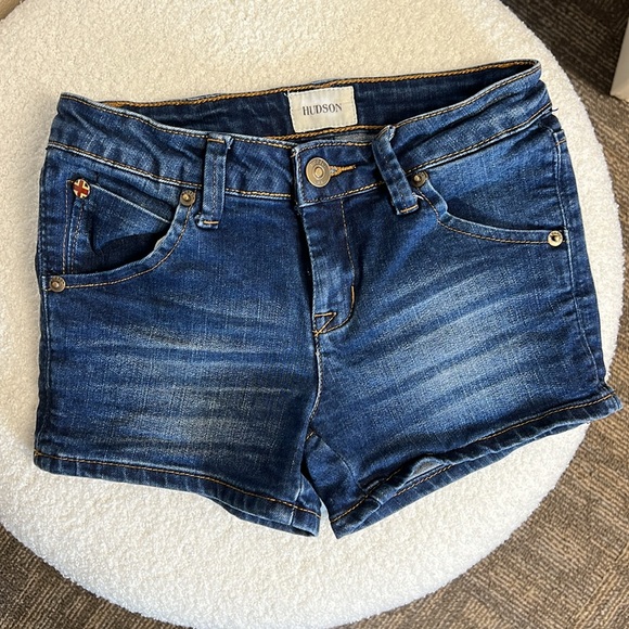 Girls Hudson Jeans Size 10 shorts - Picture 2 of 3